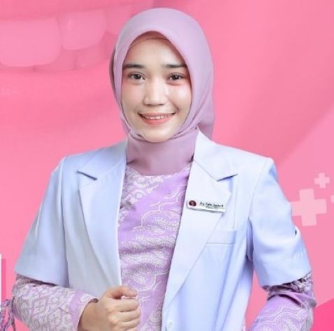 drg. Cyka Septia Vivtinanda